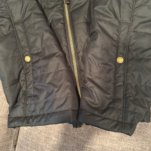 L.L. Bean Classic Puffer Jacket LLBean - Picture 6 of 9